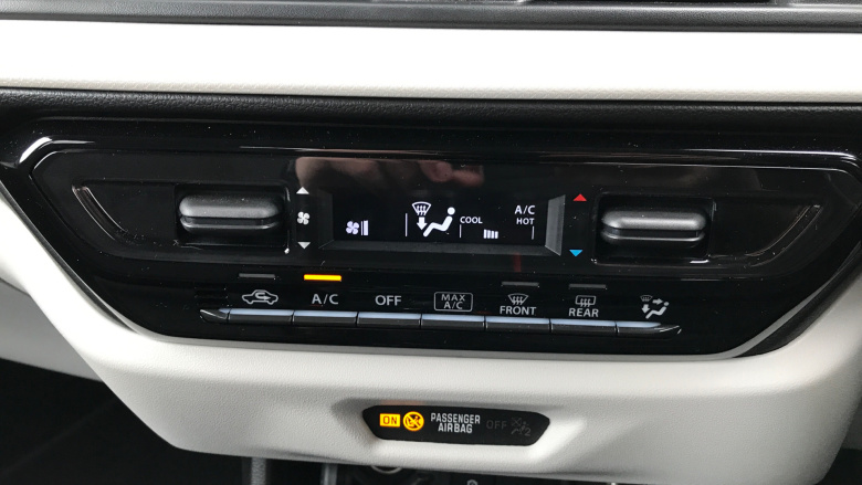 Suzuki Swift 1.2 Mild Hybrid Motion 5dr CVT Petrol Hatchback